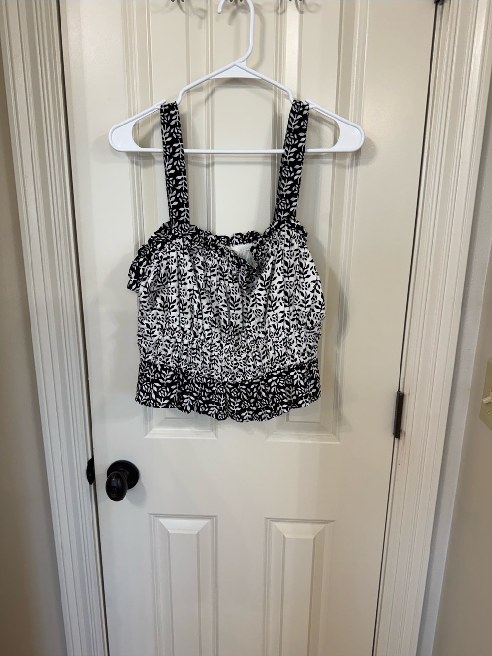 LOFT Black and White Printed Smocked Tank crop waist length